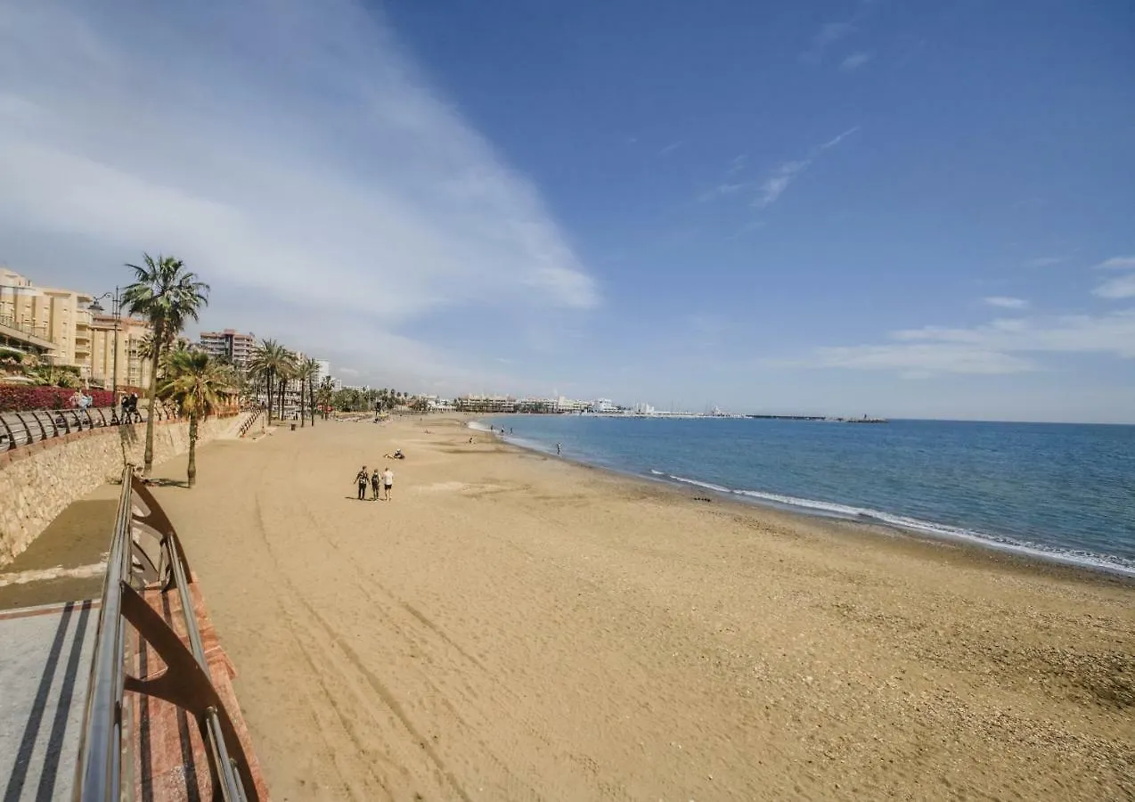 Fantanstico Apartamento Sobre El Mar Benalmadena Spain