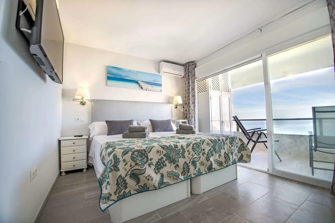 Fantanstico Apartamento Sobre El Mar Benalmadena Spain