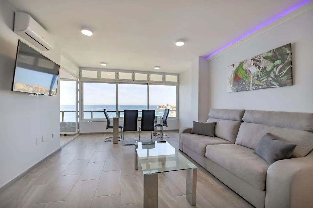 Fantanstico Apartamento Sobre El Mar Benalmadena